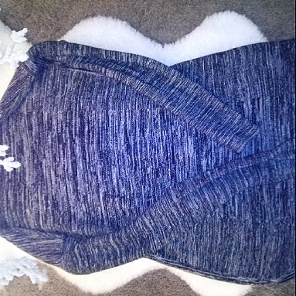 NWOT Ellen Tracy Women's V Neck Long Sleeve Black/Ivory Knit Contrast Sweater - Picture 6 of 8